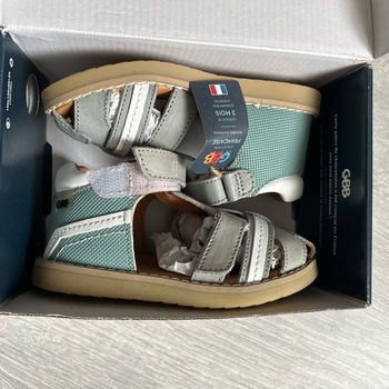 Nu pieds T25