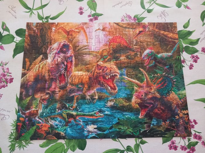Puzzle 150 pièces comme neuf - photo numéro 3