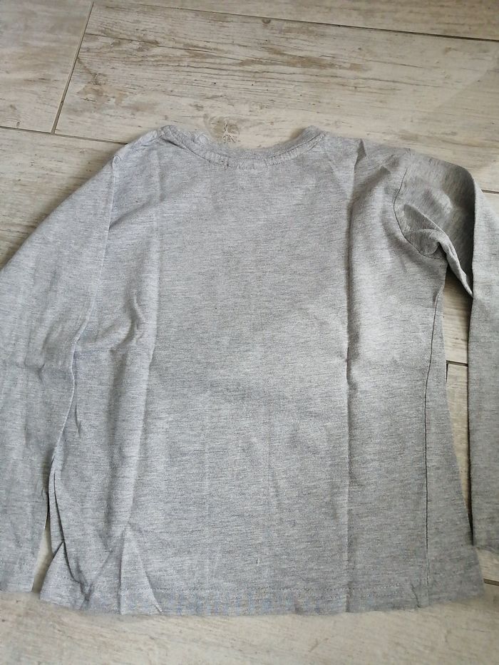 T shirt manche longue captain America t 8 ans - photo numéro 2