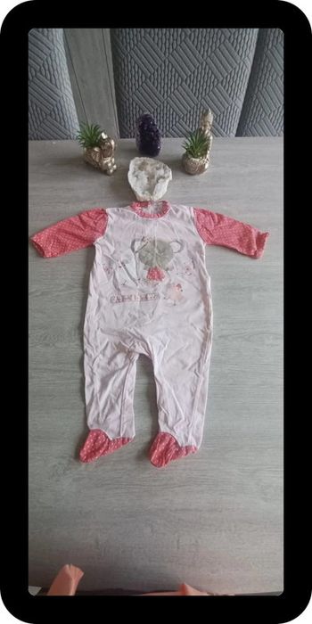 Pyjama fin en coton une pièce taille 9 mois