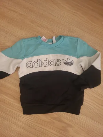 Sweat adidas