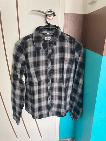 Chemise à carreaux