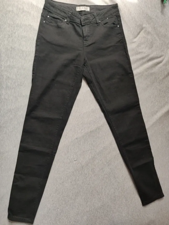Jean skinny Denim Co. noir taille 38 - photo numéro 2