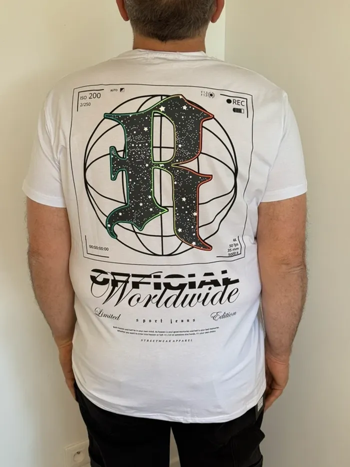 T shirt - photo numéro 3