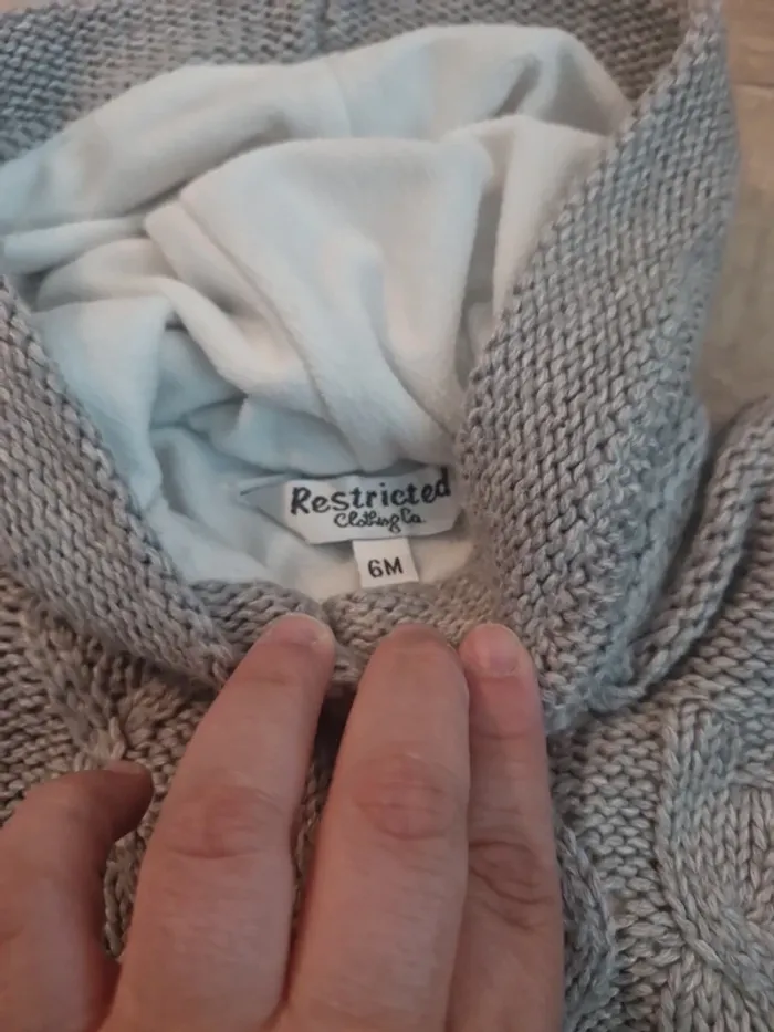 Veste polaire 6 mois - photo numéro 2