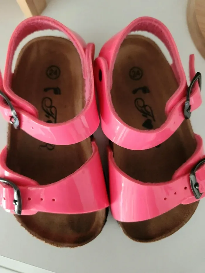 Sandales 23/24 - photo numéro 2