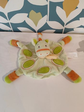 Doudou plat rond cheval kimbaloo