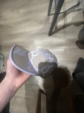 Casquette jumbo violette 