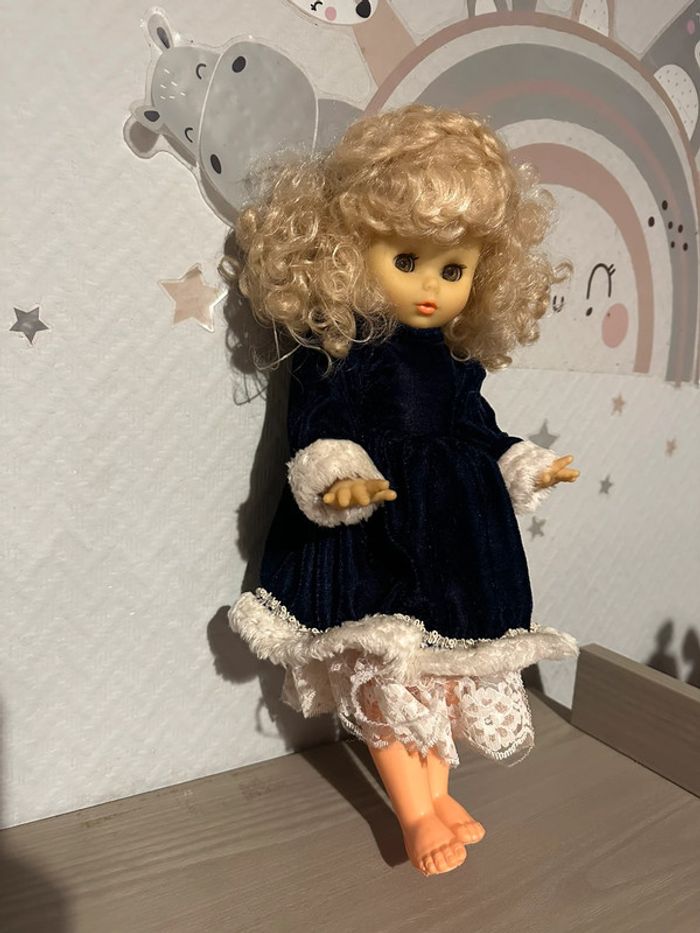 poupée vintage