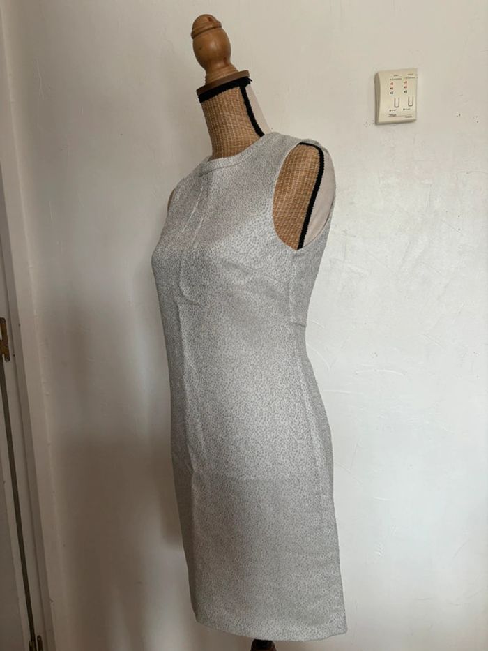 Très jolie robe h&m taille 38 - photo numéro 3