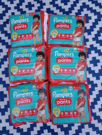 Lot de six paquets couches Pampers pants culottes T6 taille 6