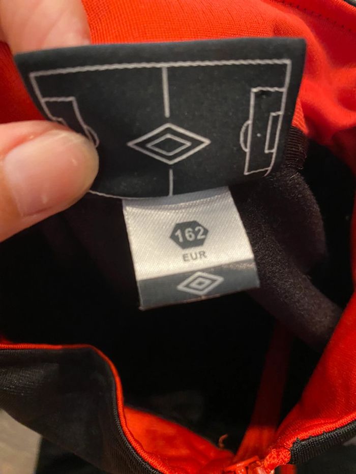 Veste survêtement Umbro 14 ans - photo numéro 3