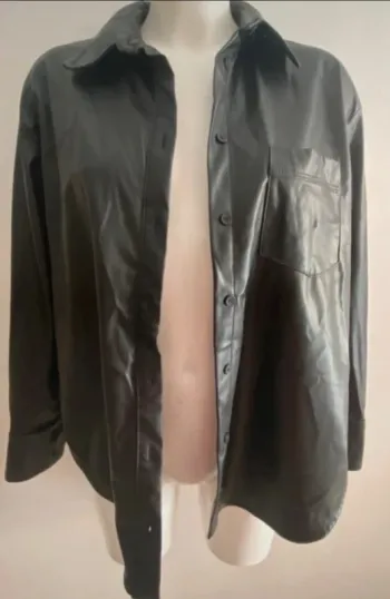 Chemise large simili cuir
