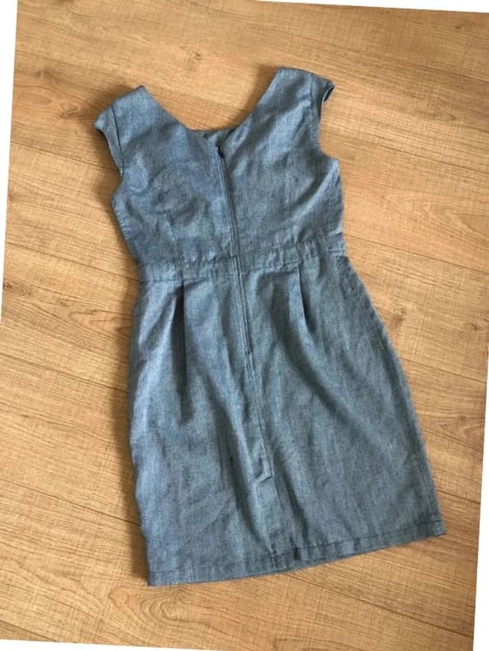 Robe bleue à manches courtes Lola Espeleta taille M jamais portée - photo numéro 12