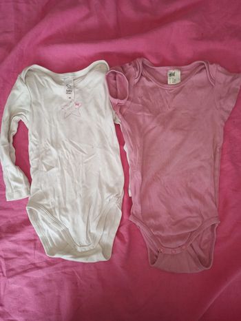 Lot 2 bodies taille 86