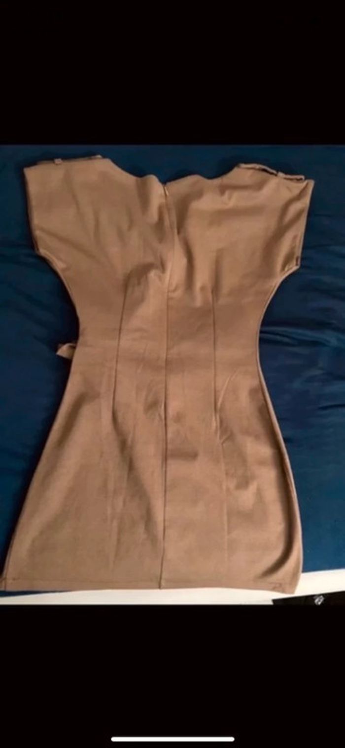 Robe camel - photo numéro 3