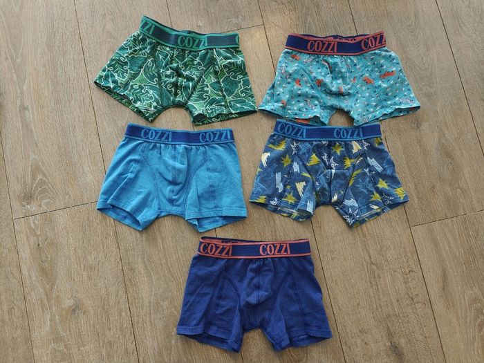 Lot 5 caleçons taille 98-104 cm Cozzi