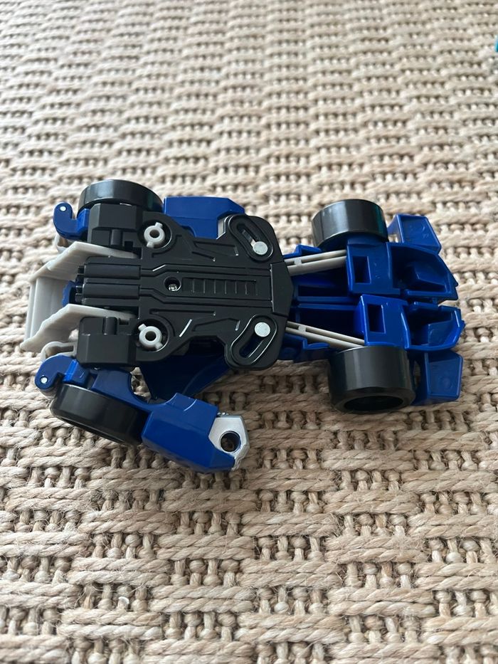 Véhicule figurine Transformers - photo numéro 3