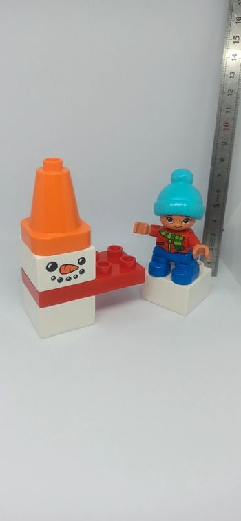 Bonhomme de neige avec enfant lego duplo