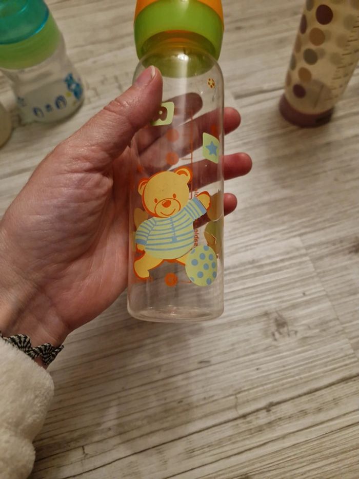 Lot de biberons - photo numéro 8