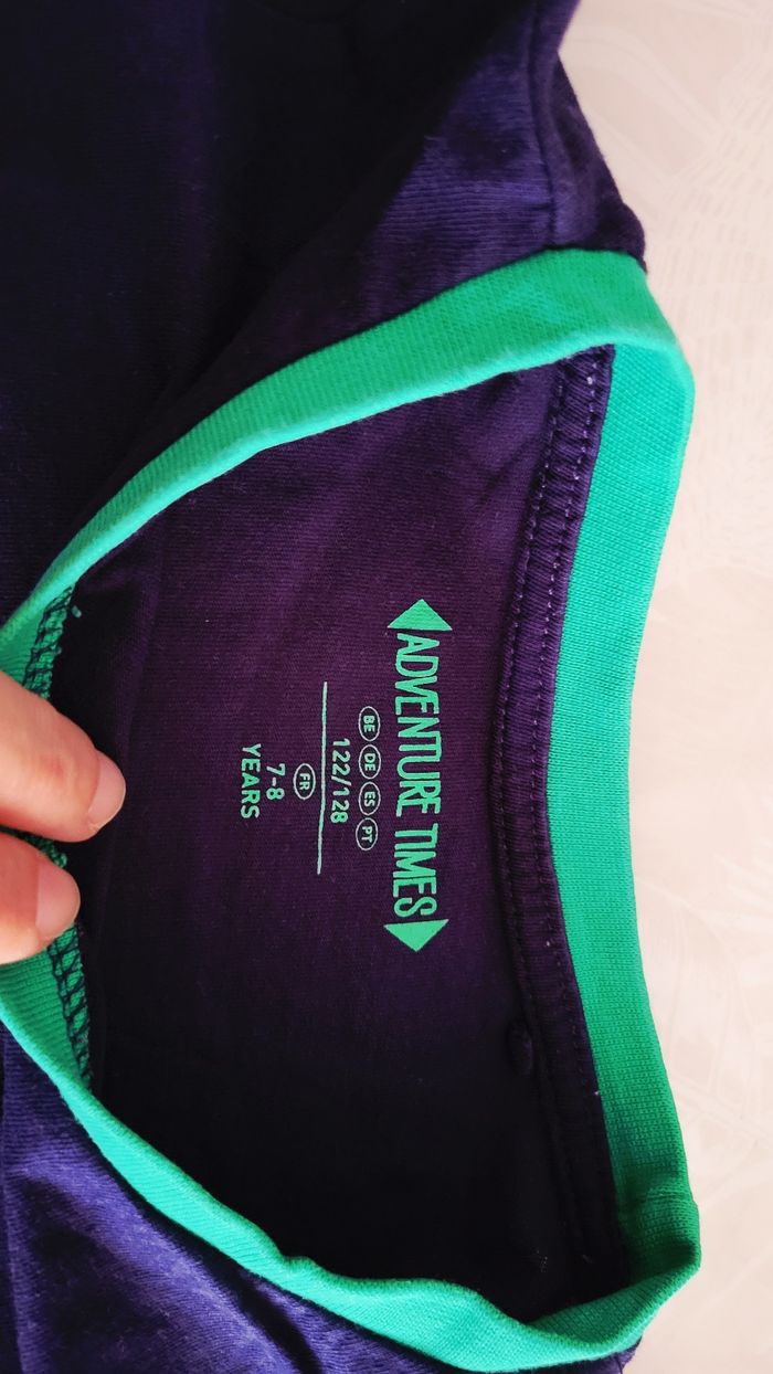 Pyjama dinosaures phosphorescent à manches longues en taille 7-8 ans. - photo numéro 6