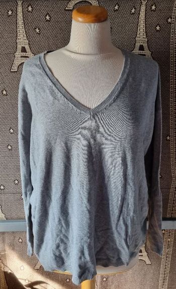 Pull col V gris taille M Zara Knit