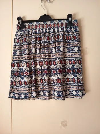 Jupe courte (976)