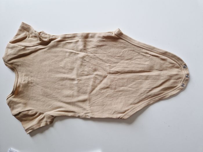 lot de 3 bodies manches courtes 24 mois - photo numéro 5