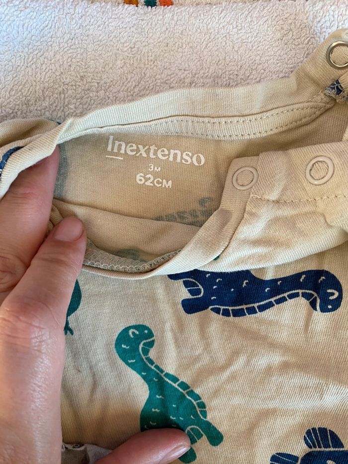 Lot tee shirt manches longues 3 mois - photo numéro 3