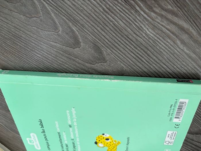 Regarde dans la jungle - photo numéro 3