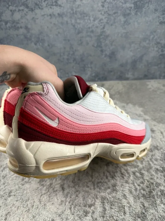 Nike Air Max 95 QS Anatomy Of Air GID - White & Pink & Red - photo numéro 15