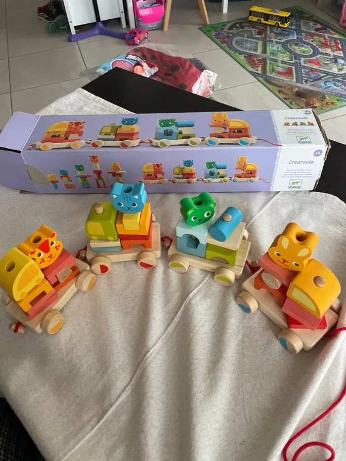 Train bois djeco créaroule neuf