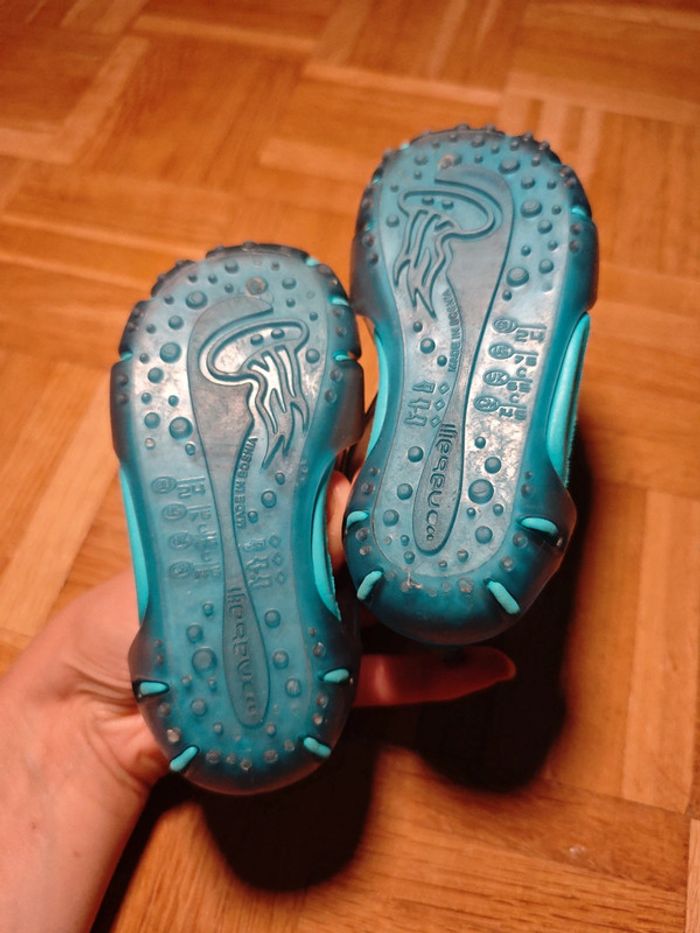 Chaussons de plage nabaiji taille 24 - photo numéro 2