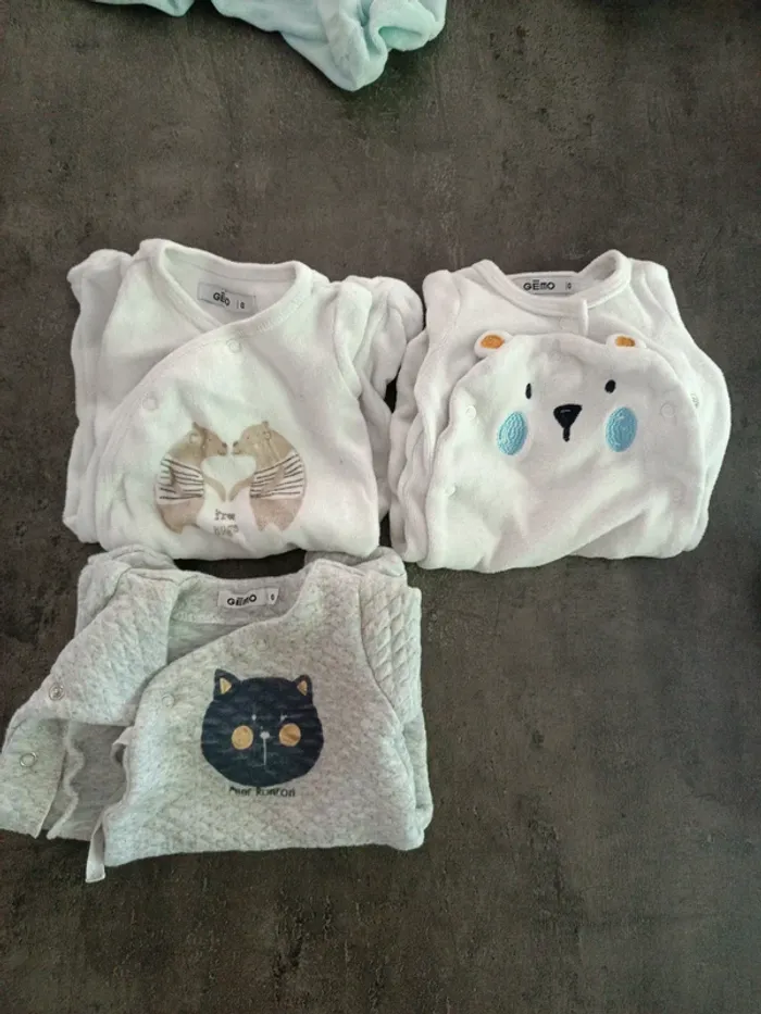 Lot pyjamas naissance