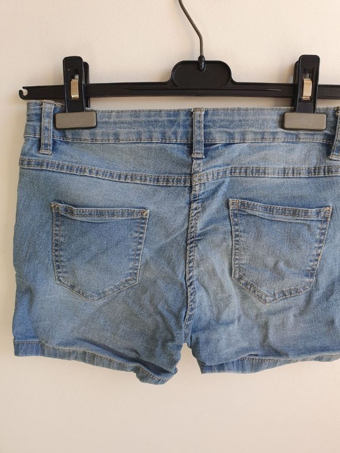 Short fille 10 ans (150) - photo numéro 2