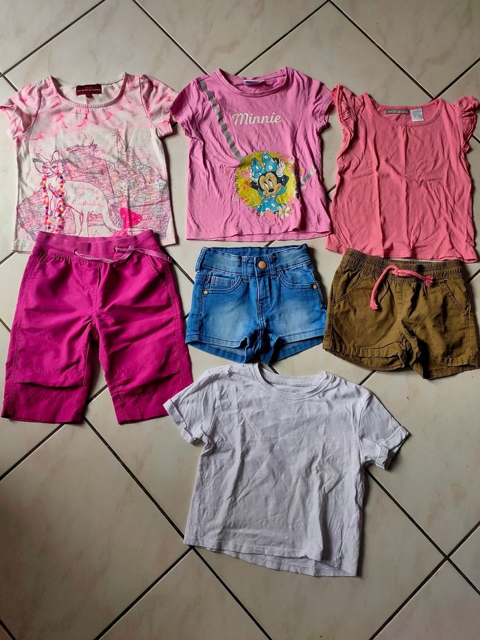 Lot ensemble taille 4 ans