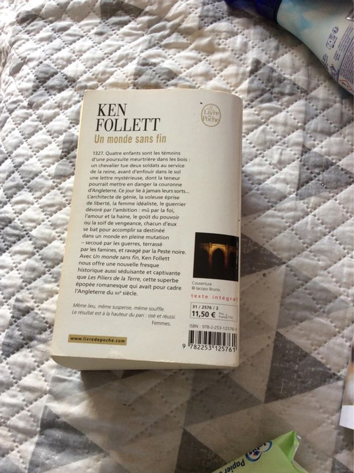 #un monde sans fin Ken Follet ) - photo numéro 4