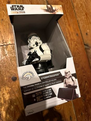 Star Wars Mandalorian Figurine Cable Guy Stormtrooper - 20cm Manette téléphone côté obscur