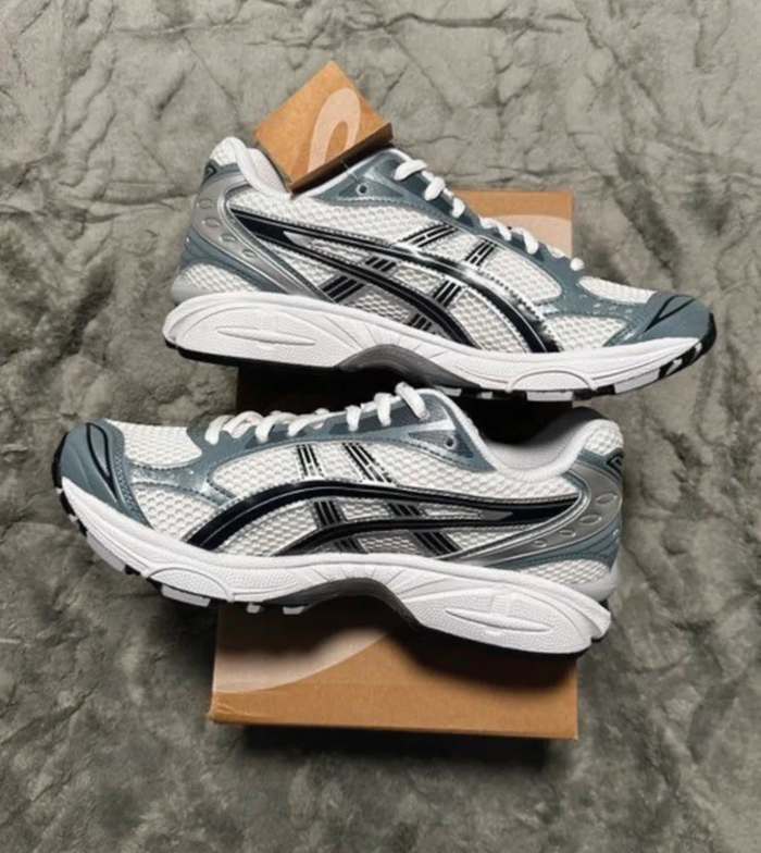 Asics Gel-Kayano 14 Bleu 45 - photo numéro 2