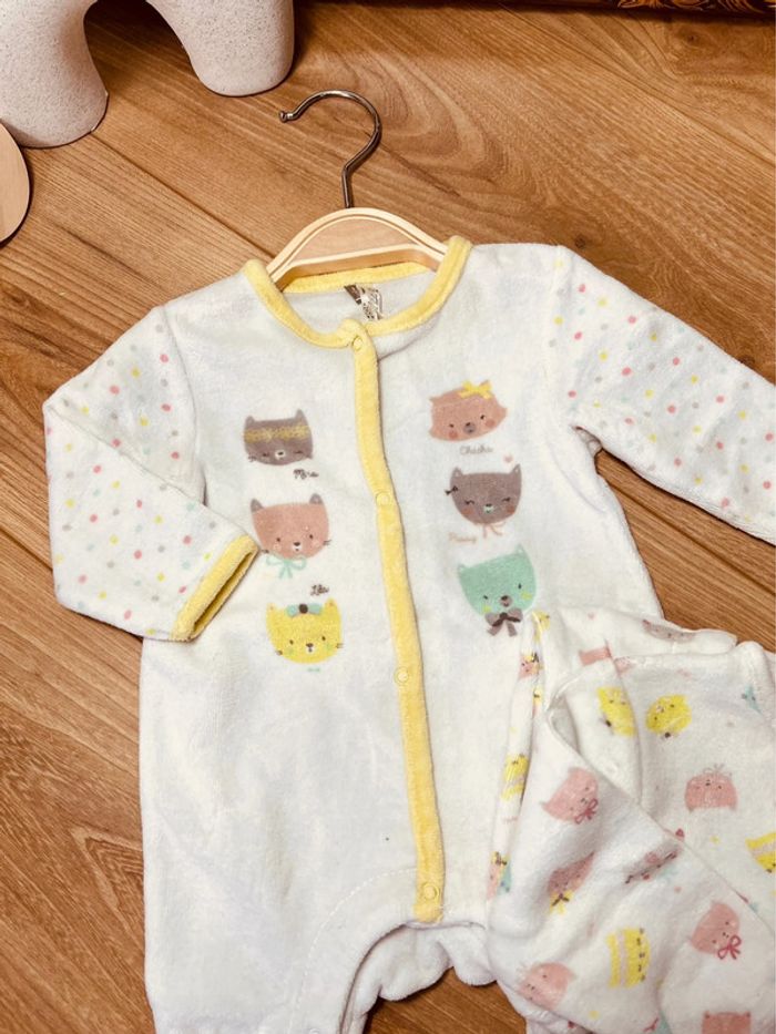 Taille 3 mois lot de 2 pyjamas velours fille orchestra blanc rose jaune * animaux * 🎀 - photo numéro 2