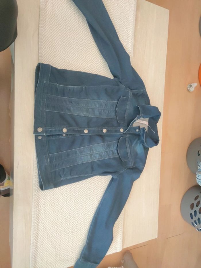 Veste en jeans foncé gemo 10 ans