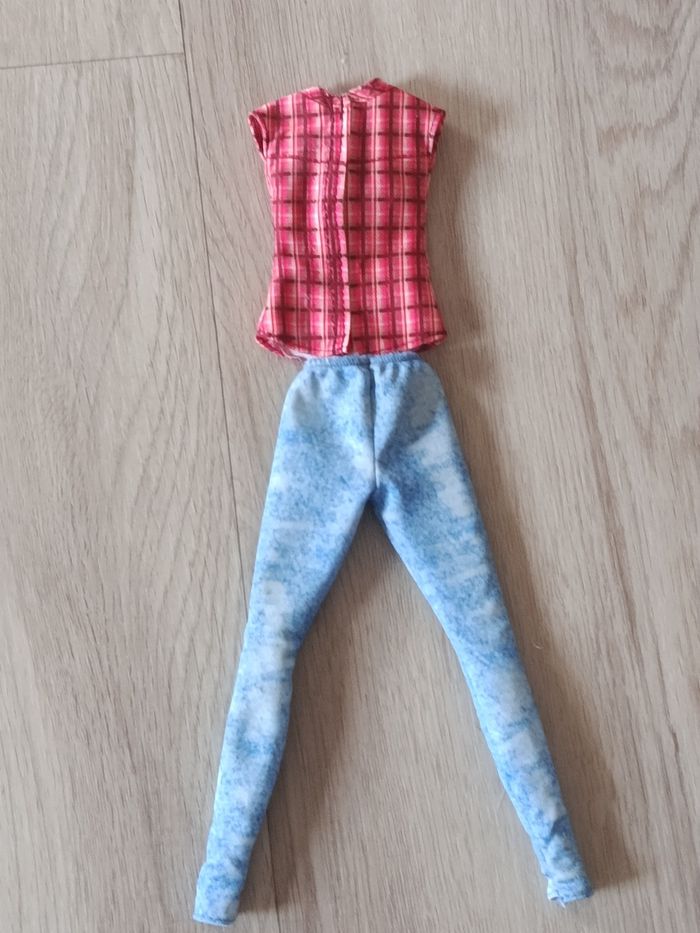 Vêtements barbie fermière - photo numéro 2