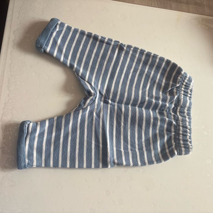 Jogging taille 3 mois (56 cm) - photo numéro 2