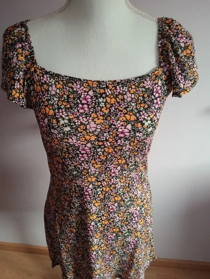 Vestido corto floral - photo numéro 2