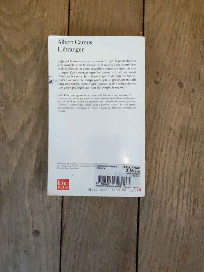L'Etranger, d'Albert Camus - photo numéro 2