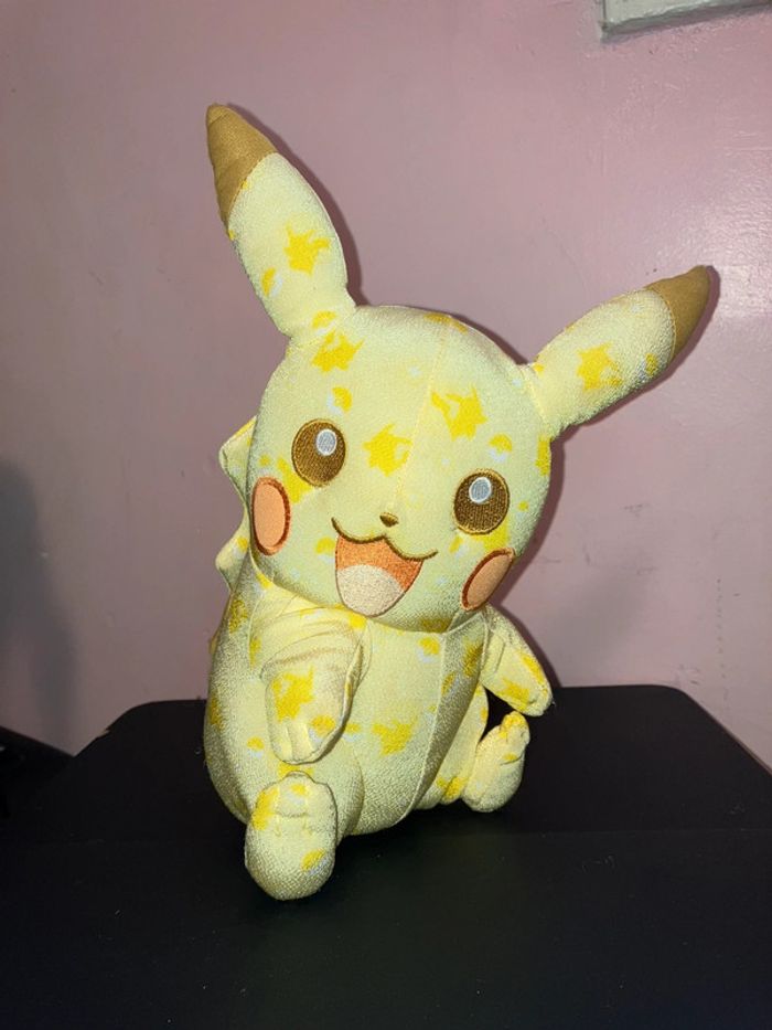 Peluche Plush Pokémon Pikachu - édition spéciale anniversaire - photo numéro 7