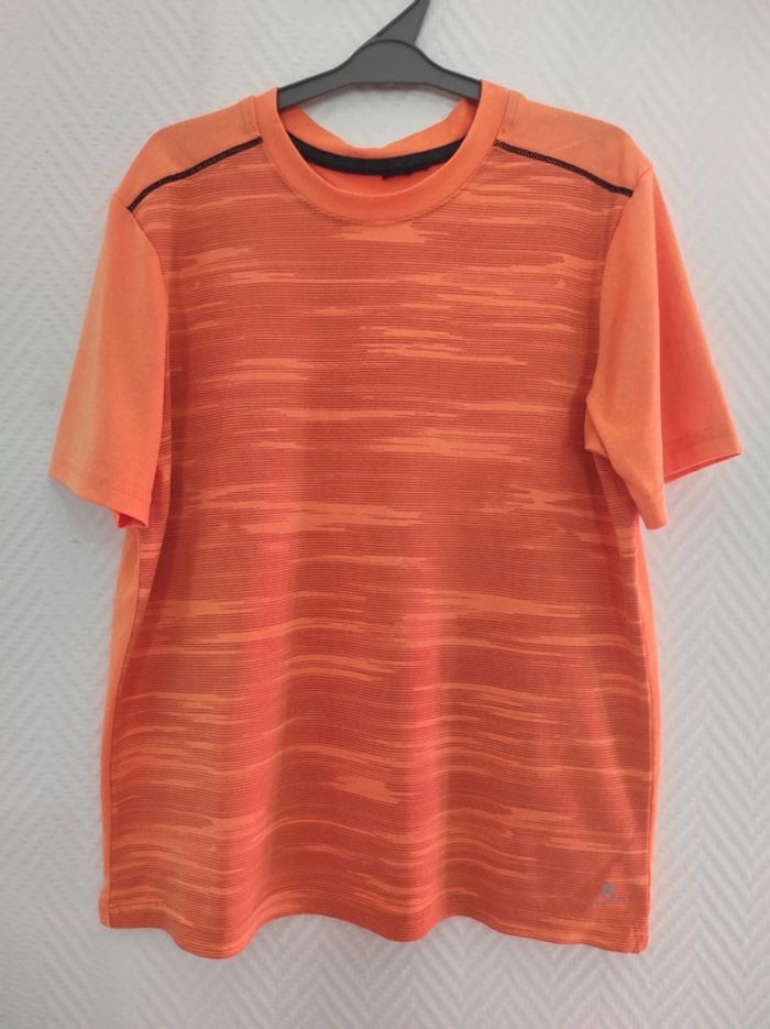 T-shirt sport orange Decathlon 10/12 ans