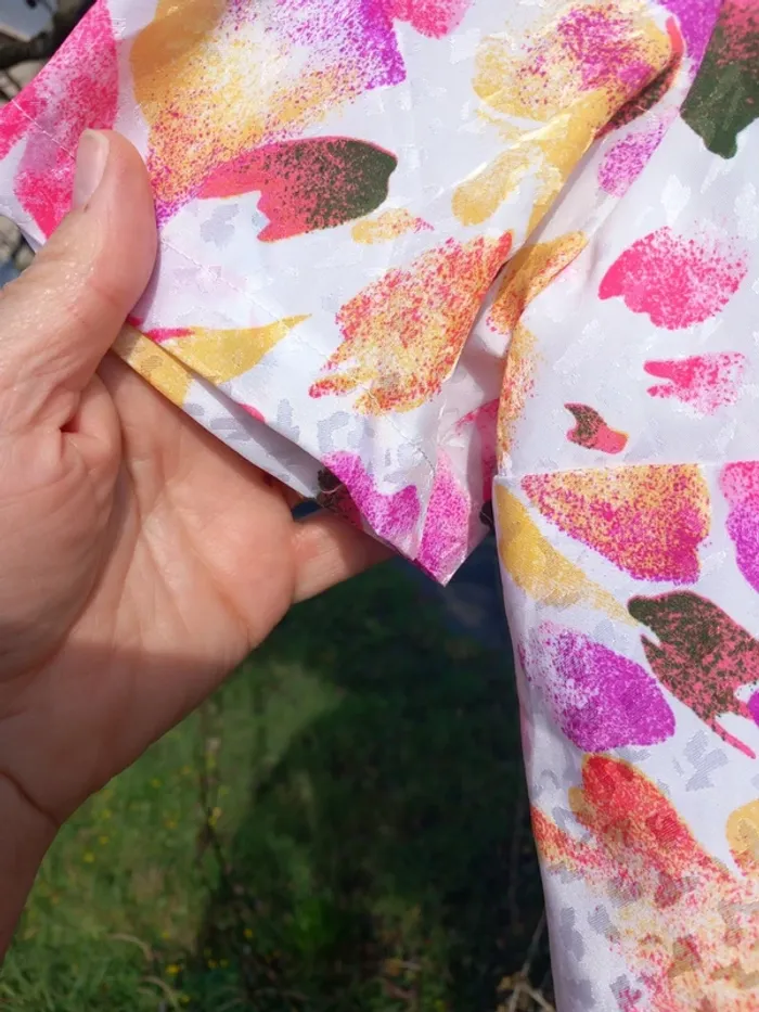Chemisier manche courte taille L dominance rose fleuri - photo numéro 8