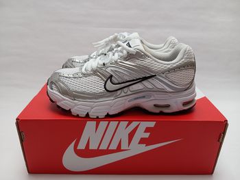 Baskets Nike air max moto 2k neuves