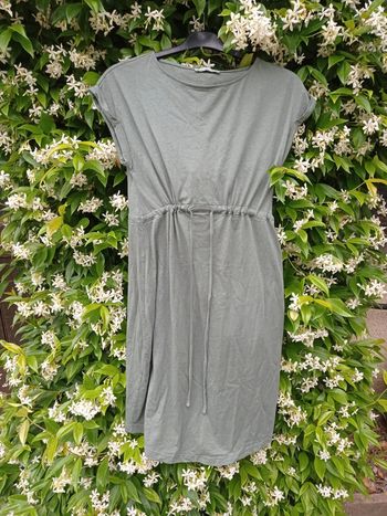 Robe Anna field 36